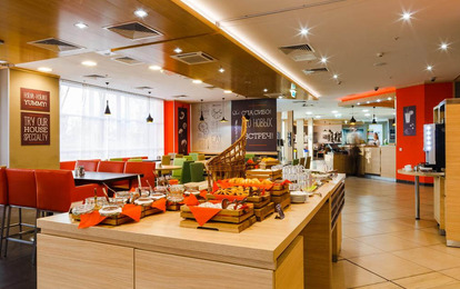 Отель "Ибис" Отель "Ибис"