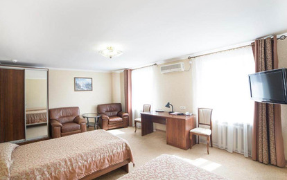 Гостиница "Октябрьская" Гостиница "Октябрьская"